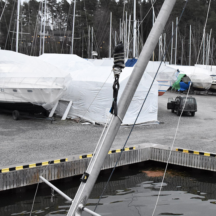 Lifting Strap for the Mast, Safe Masting
