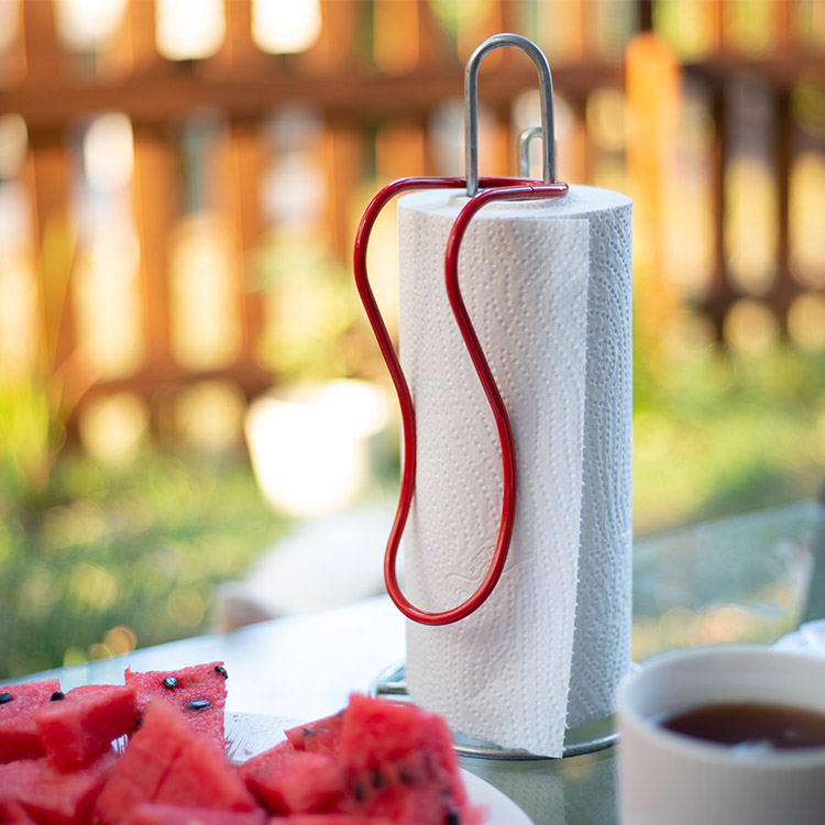 Paper towel wind stopper
