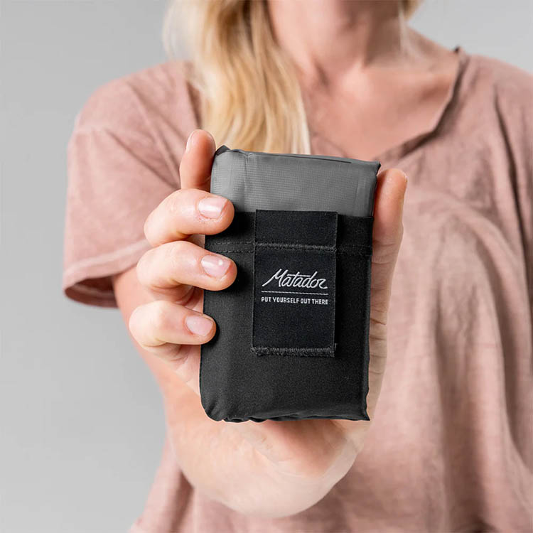 Pocket picnic blanket