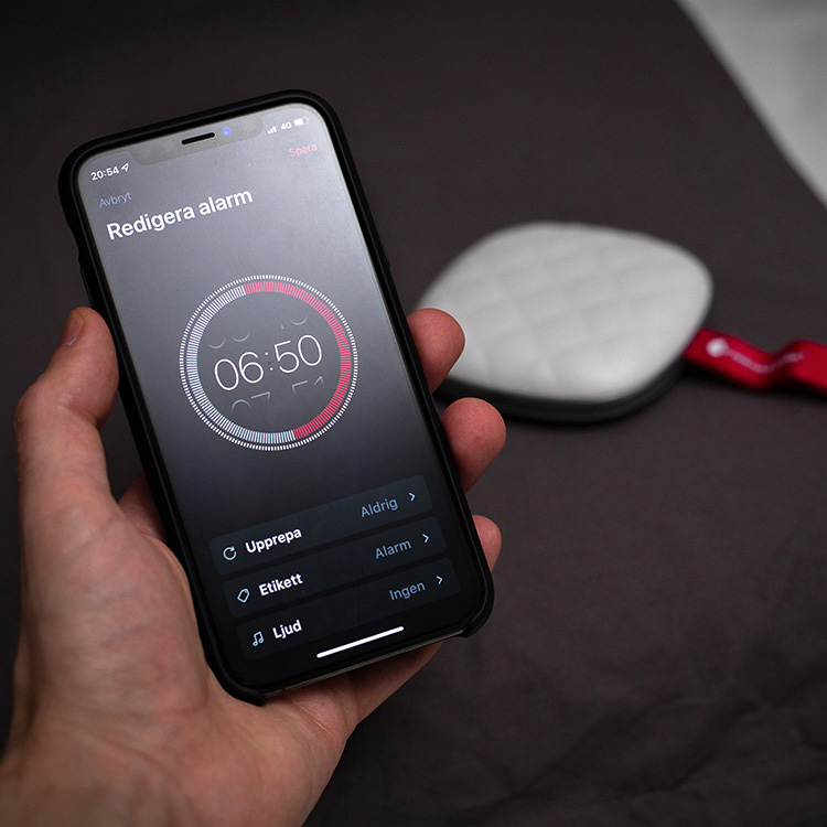 Vibrating alarm clock
