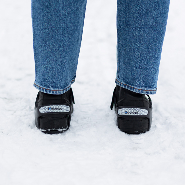 Anti-slip heel device