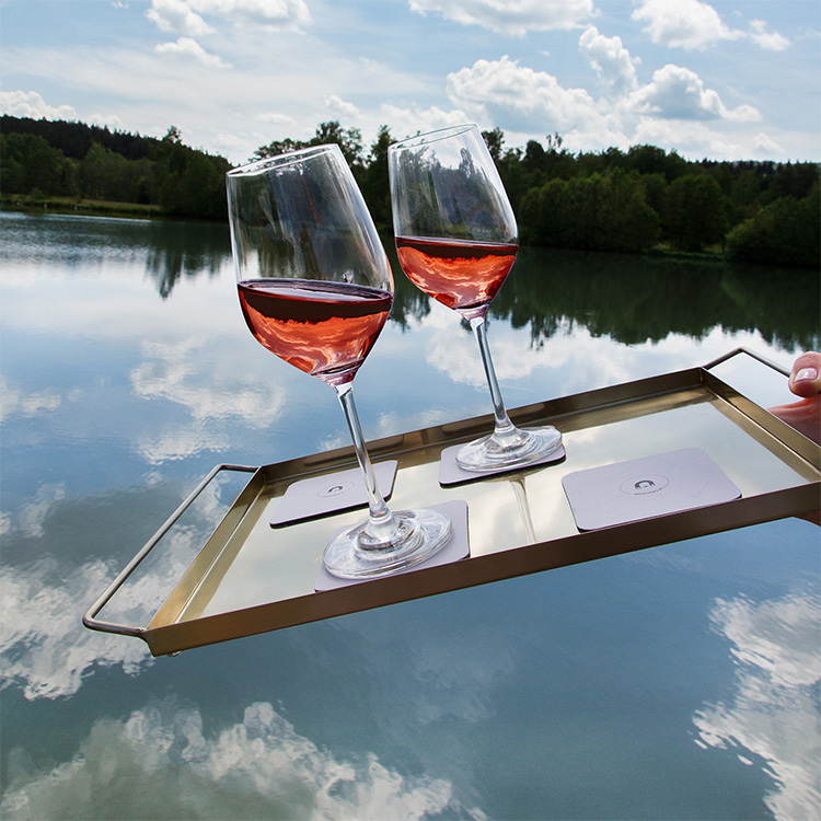 Silwy Magnetic Wine Glasses, pack of two