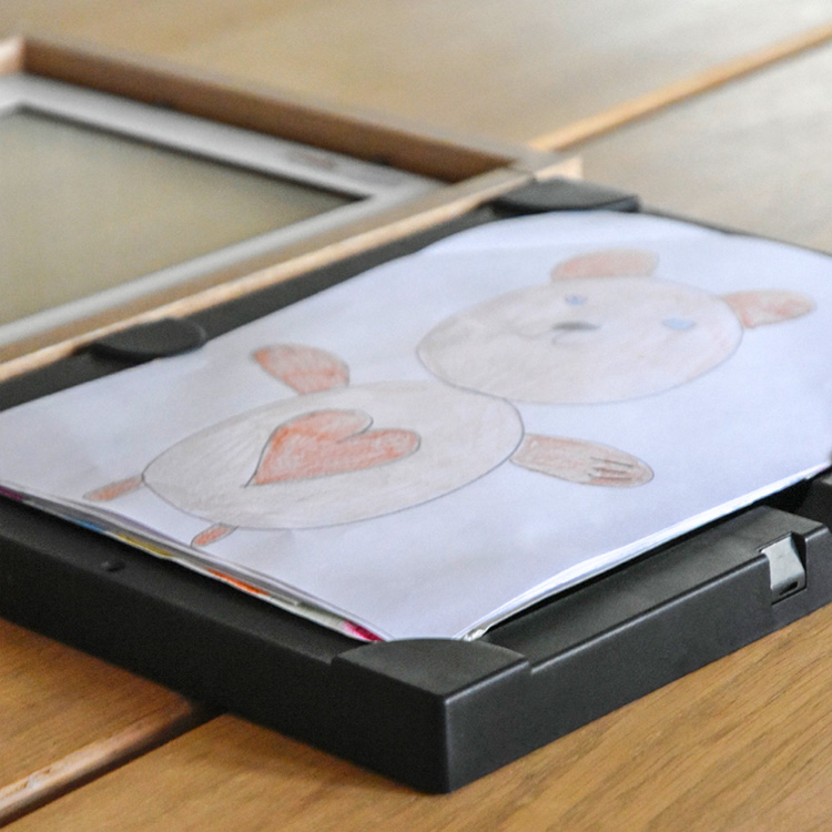 Open-up frame, Lil DaVinci