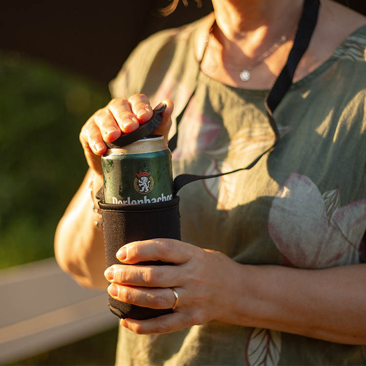 Beverage holder 