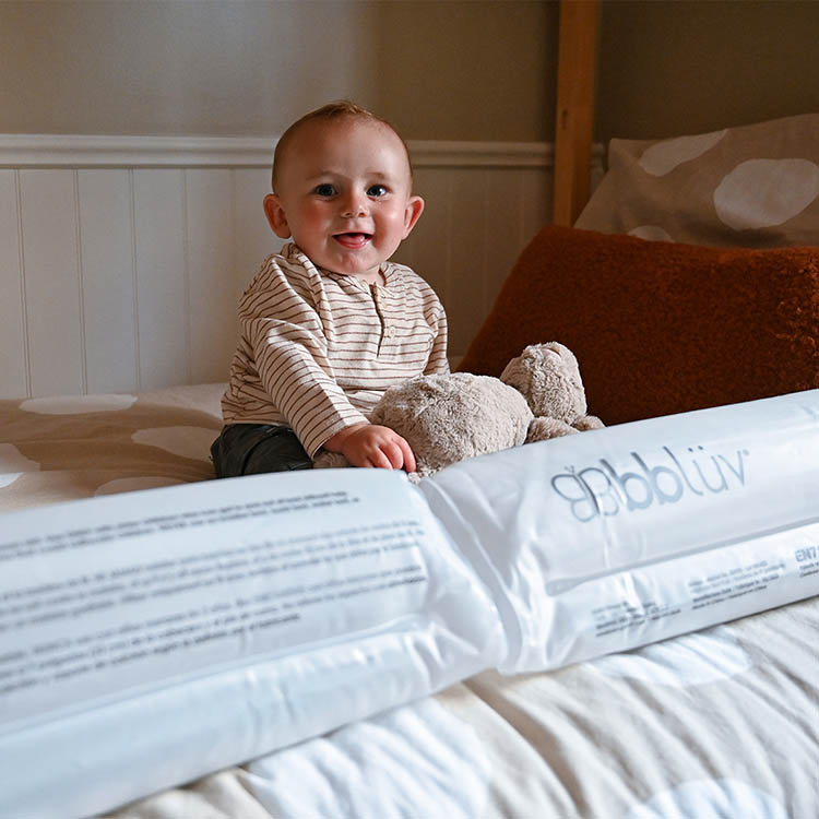 Inflatable bed protector