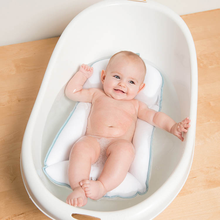 Floating bed for babies