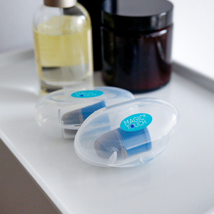 Applicator for eye drops