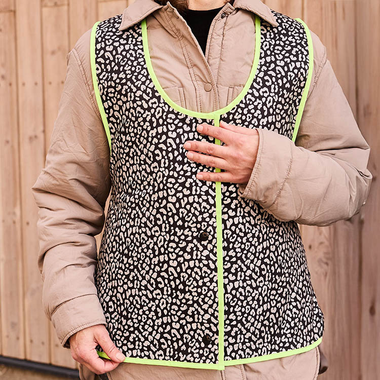 Reflective vest, Weathergoods