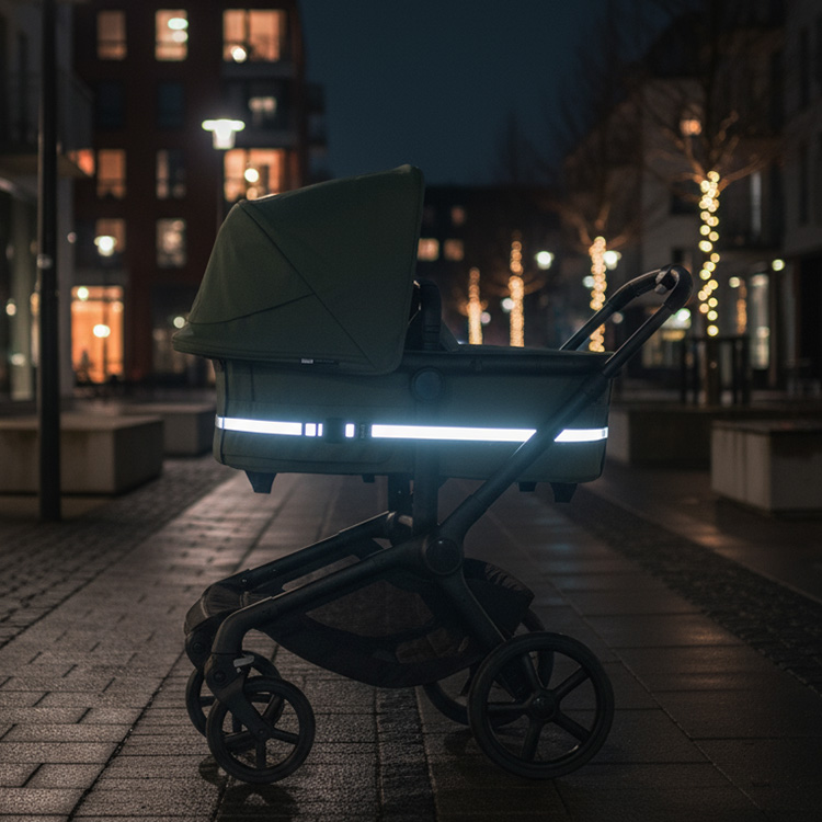 Reflective strap for prams