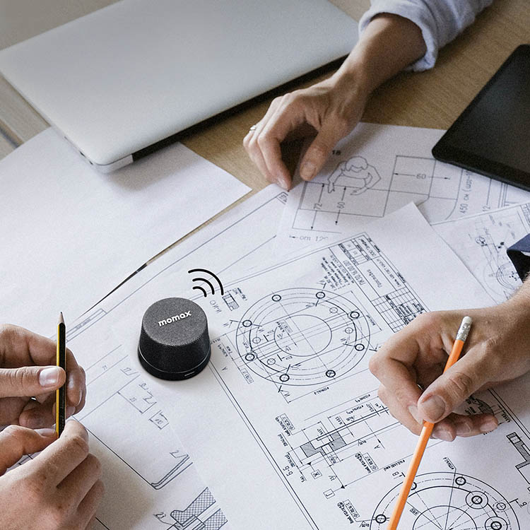 Magnetic mobile speaker