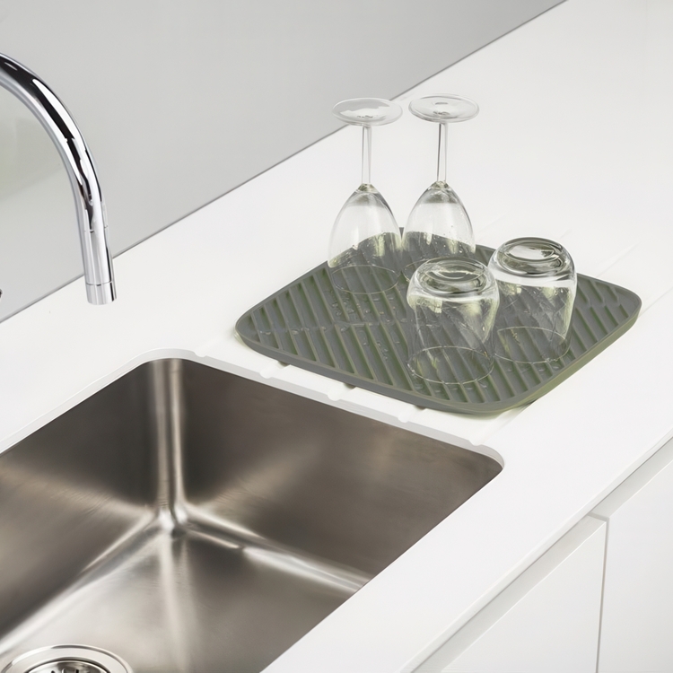 Draining Mat, Folding, FLUME SMALL, 31,5 x 31,5 cm, Joseph Joseph, Dark Grey