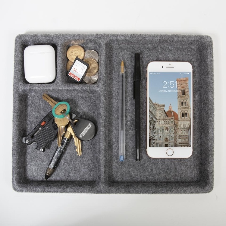 Storage tray, FILT CATCH-ALL TRAY, 28,6 x 20 x 2 cm, Grey