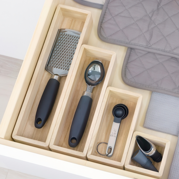 Storage Tray, THE HOME EDIT SMALL DRAWER ORGANIZER, 7,6 x 15,2 x H 5,1 cm, Nature