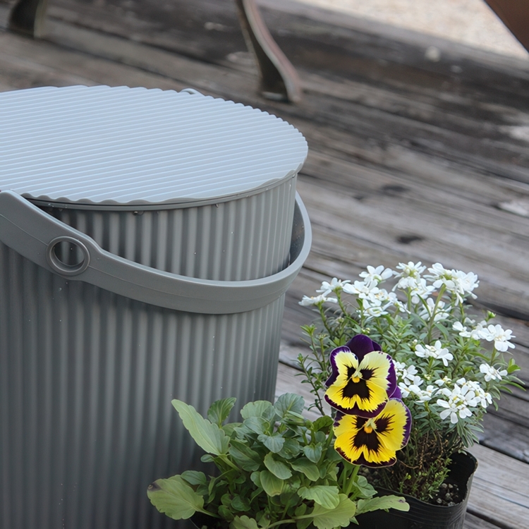 Bucket / basket with lid, MEDIUM OMNIOUTIL, 10 L, Dark grey