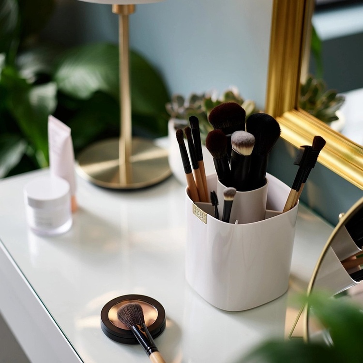 Organizer, VIVA SMAKE UP BRUSH POT, Joseph Joseph, Shell