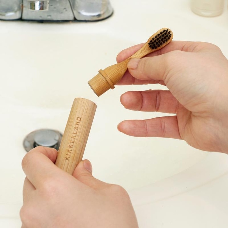 Travel Toothbrush in Bamboo, ON-THE-GO, Natur