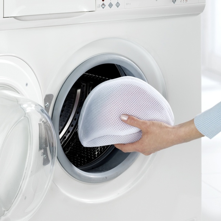 Laundry bags for sensitive clothes, Set of 2, FEINWÄSHENETZ, 21x11x12 cm, White