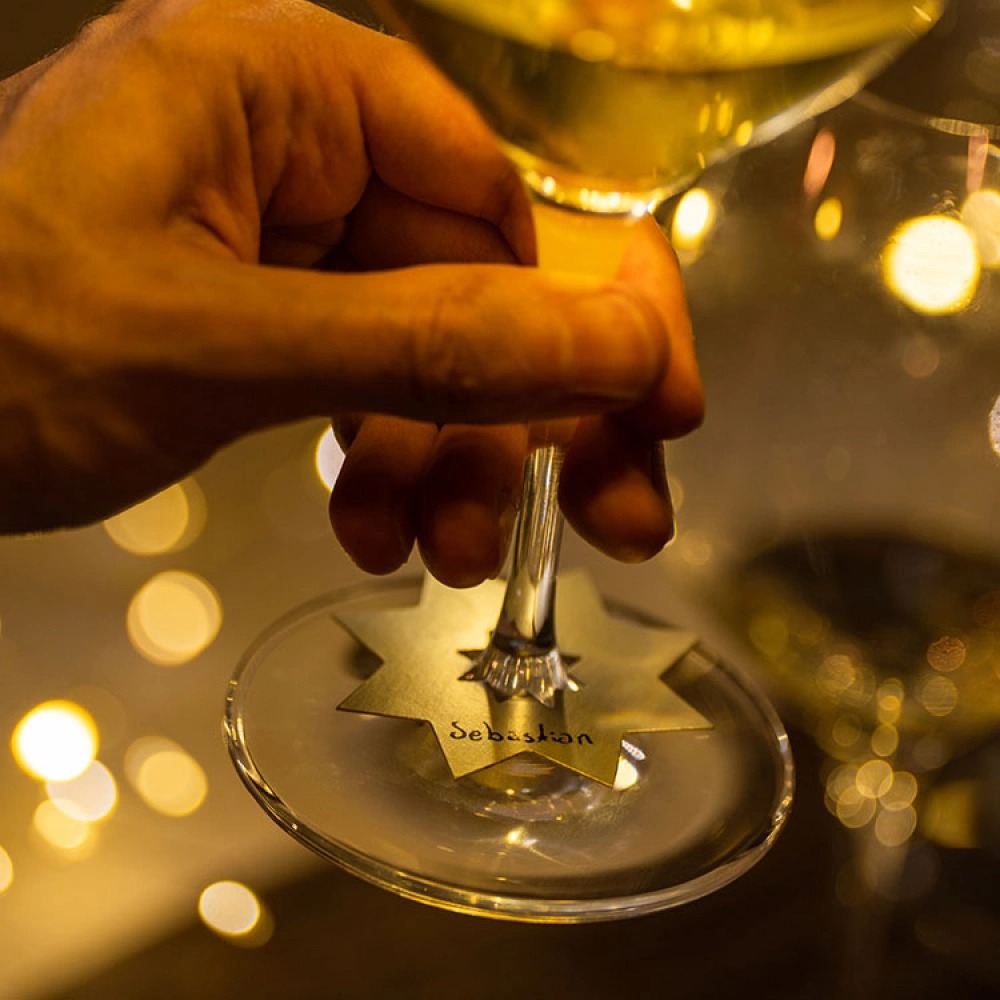 Smart items for New Year's Eve